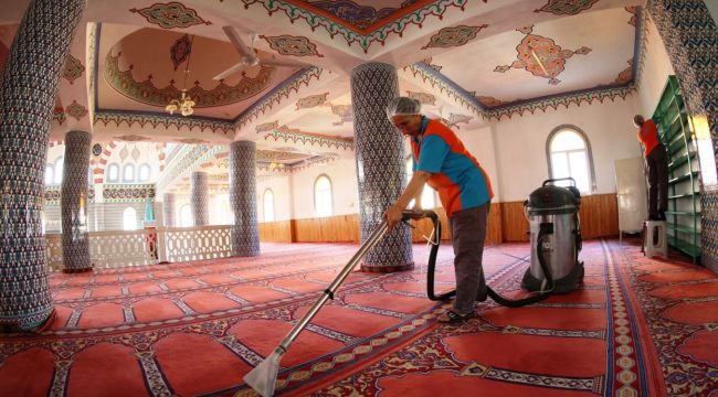  Bornova’da kutsal temizlik