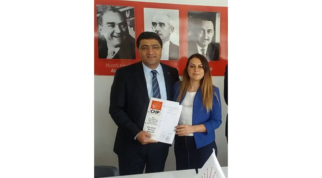 Buca'ya Gençlik Aşısı; Doğan Dosyasını Teslim Etti