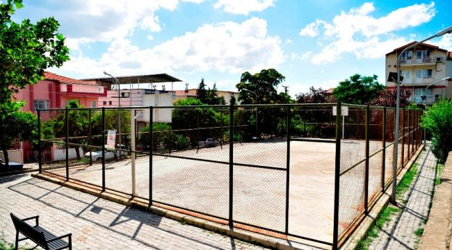 Bornova’da Her Mahalleye Basketbol Sahası