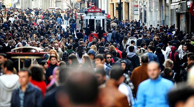 Demokrasi Endeksi 2018 açıklandı: Türkiye 10 basamak geriledi