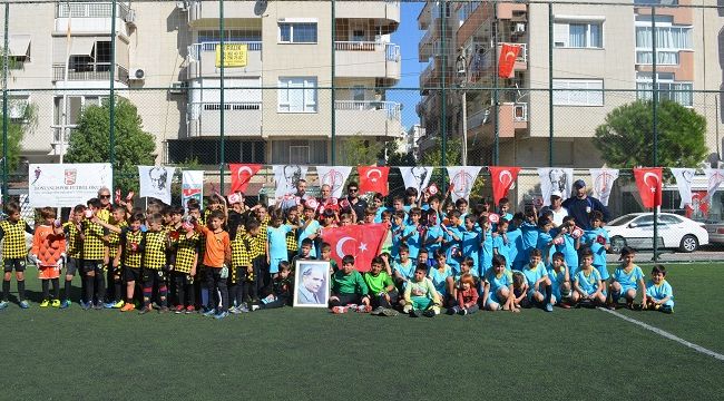 Bostanlıspor'dan çocuklara ücretsiz futbol okulları müjdesi!