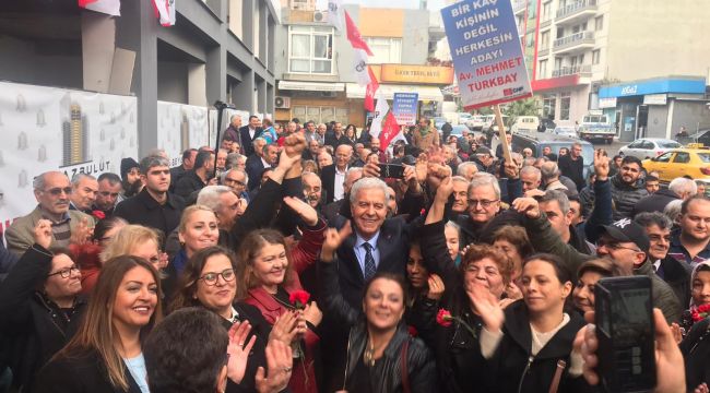 CHP Karabağlar'da Mehmet Türkbay yola çıktı Türkbay'dan birlikte yönetim vurgusu!