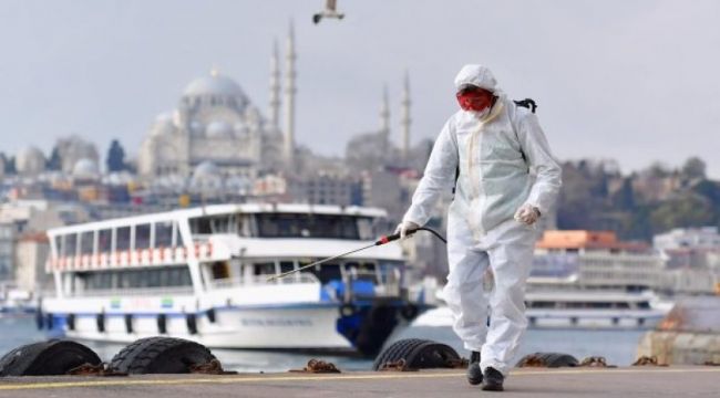 Bilim Kurulu Üyesi Prof. Tevfik Özlü açıkladı: Hayat ne zaman normale dönecek?