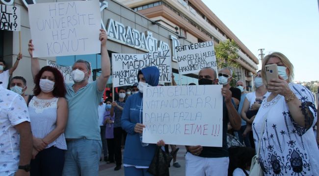 CHP'li Selvitopu, TOKİ konutlarının planlarını iptal ettirdi, hak sahipleri isyan etti