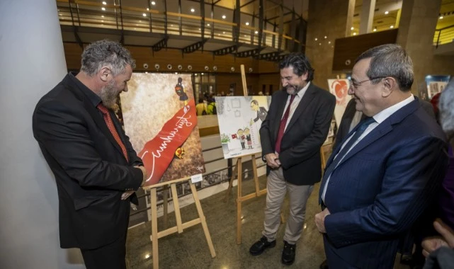Batur : “İzmir her zaman Cumhuriyetin, özgürlüğün meşalesidir”