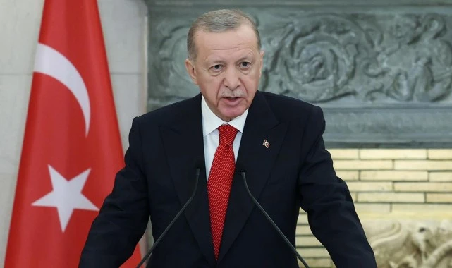 Erdoğan Merkez Bankası Başkanı'na sahip çıktı: 'Akla ziyan dedikodular...'