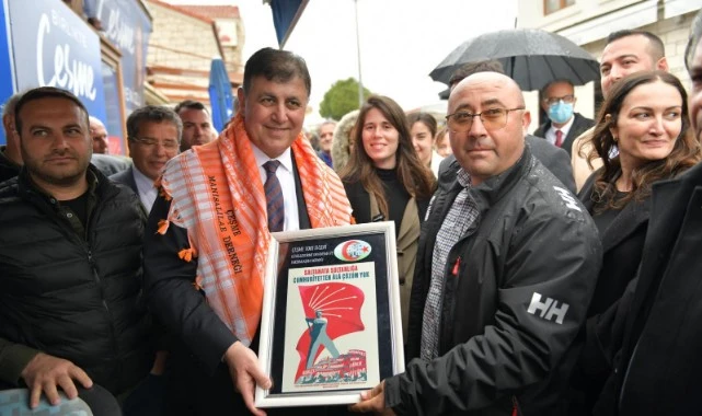 Başkan Tugay: İzmir gurur duyulan örnek şehirlerden biri olacak