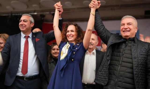 CHP Karşıyaka İşçimenler’i bağrına bastı: “Biz kazanacağız, Karşıyaka kazanacak”
