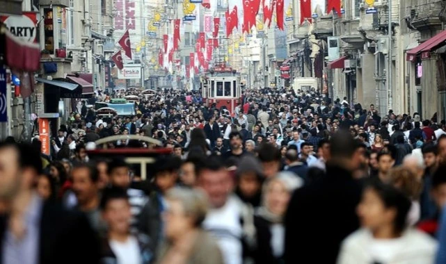 Türkiye nüfusu 85 milyon 372 bin 377 kişi oldu