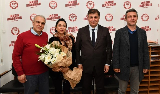 Bakan Tugay, TİP İzmir İl Örgütünü ziyaret etti