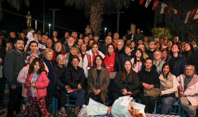 CHP'li Lal Denizli: "Çeşme'nin tamamı temiz suya kavuşacak"