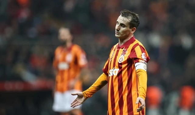 Kerem Aktürkoğlu trafikte tartışma yaşadı: "Sen milli takım oyuncususun"