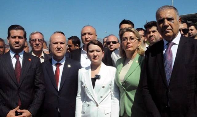 CHP'li Gökçe Gökçen ve Murat Bakan Hatay'da seçim sonuçlarına itirazları sürdürüyor