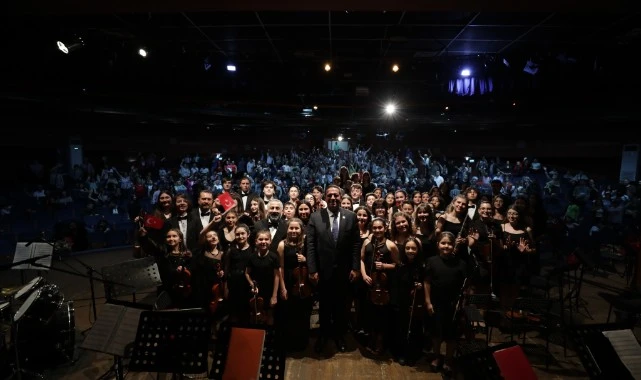 Cumhuriyet Çocuklarından 23 Nisan Konseri