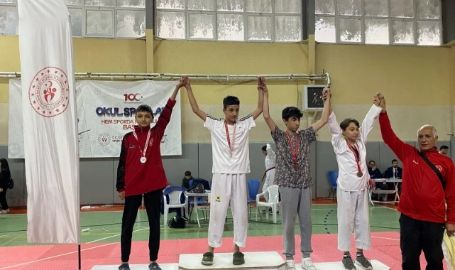 Sporda Bayraklı farkı!