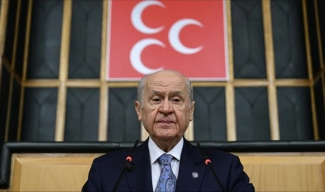Bahçeli'den Özel'e: Saçma sorular, seviyesiz ifadeler