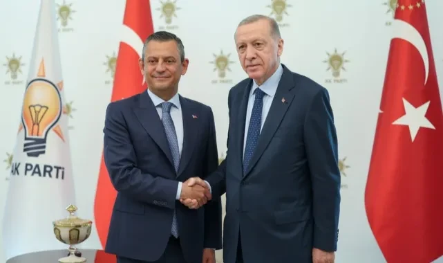 CHP lideri Özgür Özel, Cumhurbaşkanı Erdoğan ile görüşmek üzere AKP Genel Merkezi'nde