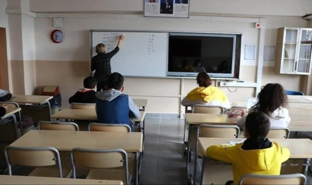 Milli Eğitim Bakanı Yusuf Tekin yeni müfredatı onayladı