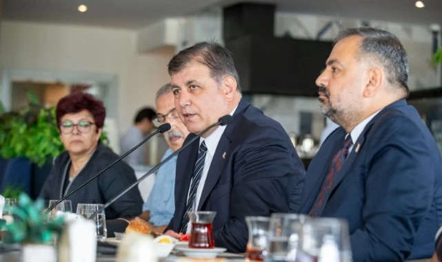 Başkan Tugay: Tarihi bir sorumluluk üstlendik