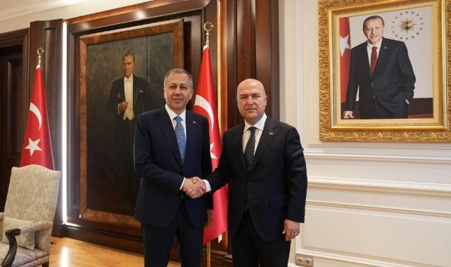 CHP'li Murat Bakan, İçişleri Bakanı Ali Yerlikaya ile görüştü