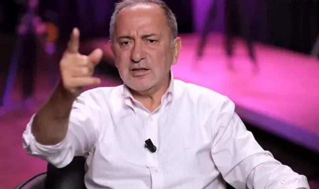 Fatih Altaylı’ya kaldırımda motosiklet çarptı
