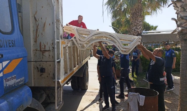 Menderes’te Korsan Şezlonga Geçit Yok