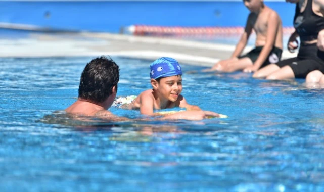 Bornova'da Yaz Spor Okulları coşkusu
