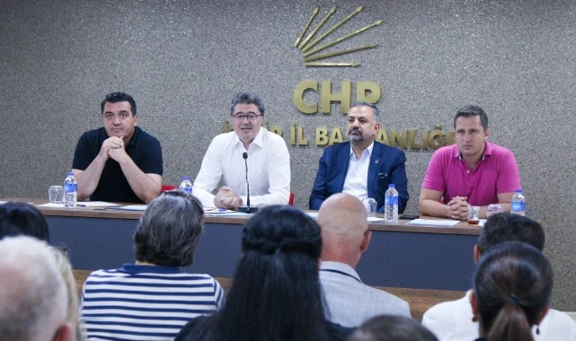 CHP İzmir’deki olağanüstü zirvenin yankıları sürüyor! Kim/ ne mesaj verdi?