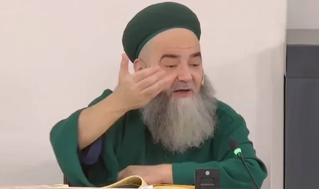 Cübbeli’den 26 bin liralık sarık sorusuna yanıt: Gavurların yaptığı kumaşlar bize helaldir