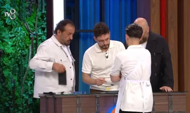 MasterChef Türkiye'de inanılmaz olay: Yarışmacının yemeğinden çıkan şey şoke etti