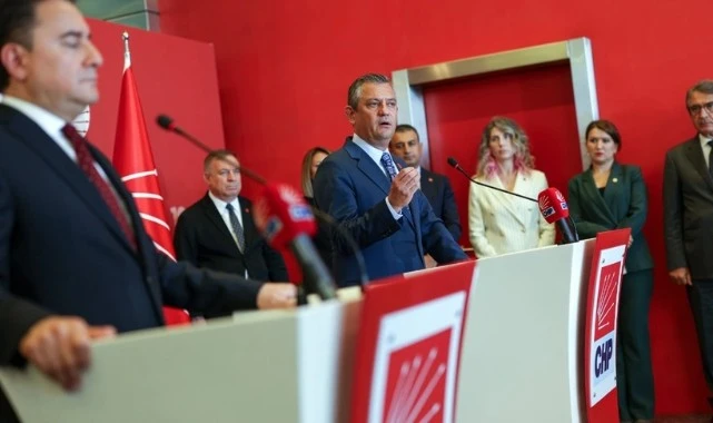 Özgür Özel'den Erdoğan'a İzmir Faciası Yanıtı: 'Elektrik Dağıtım Şirketlerini Özelleştiren Ben Miyim?'