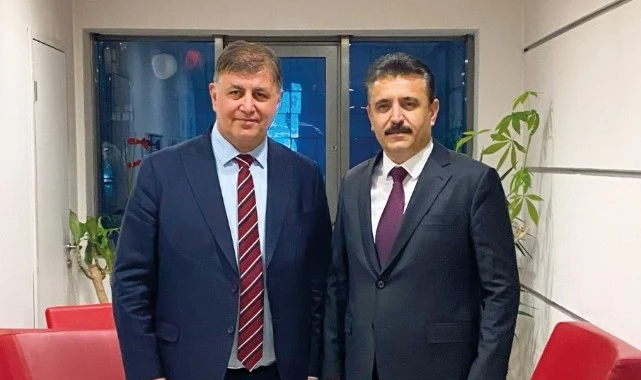 Başkan Tugay “İki elimiz kanda olsa da Dikili’ye pis su arıtma tesisini yapacağız"