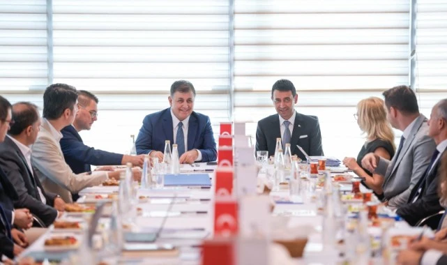 Bayraklı’nın sorunları masaya yatırıldı