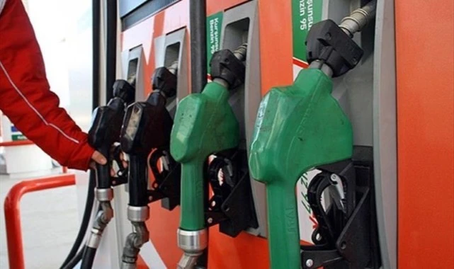 Araç sahipleri dikkat! Benzine indirim geldi...