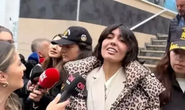 Bahar Candan'dan bikinili pozlar geldi: Tahliye olur olmaz tatile gitti