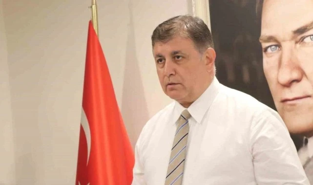 Başkan Tugay'dan Bakan Kurum'a yanıt: Kutuplaşma siyaseti yapmaktan vazgeçelim