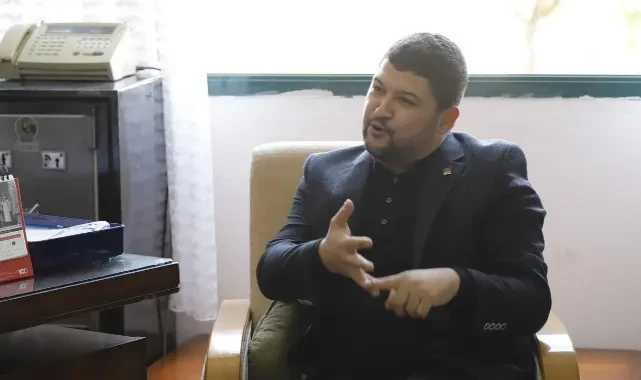CHP'li Alkız o görüntüyü paylaştı ve ekledi: Aydınlık günlerin geleceğinden hiç şüpheniz olmasın!