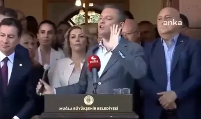 CHP lideri Özel, 'Mustafa Kemal'in askeriyiz deyin' diyen kişiye tepki gösterdi: Alın götürün kenara arkadaşı