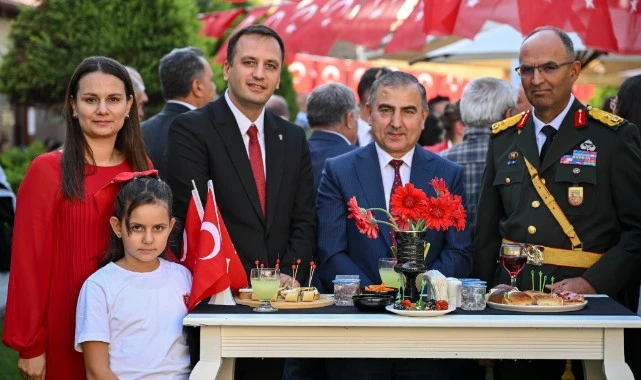 Bornova’da Cumhuriyet Coşkusu