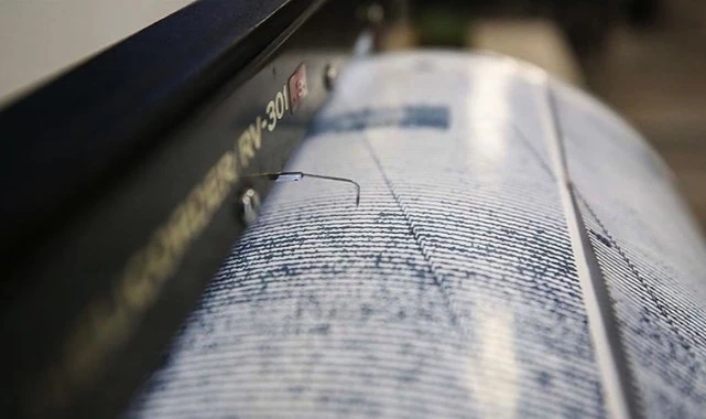 İzmir'de korkutan deprem: AFAD açıkladı