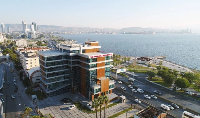 Bayraklı’da TİS krizi çözüldü: En düşük net maaş 43 bin 86 TL oldu