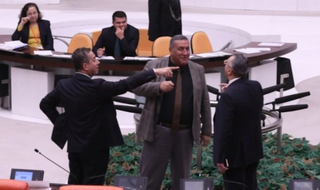 CHP ve AKP arasında 'teğmenler' tartışması