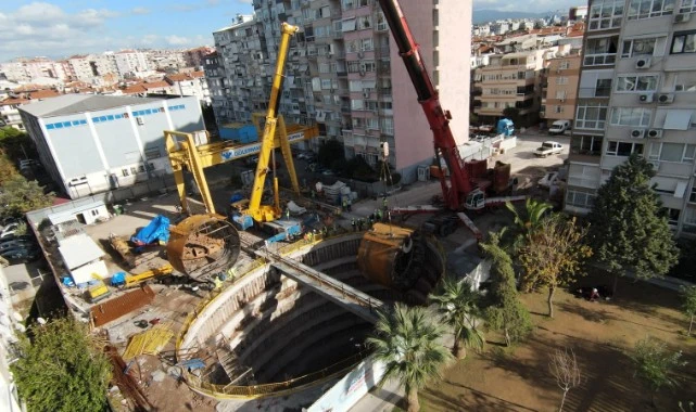 İzmirliler dikkat: Dev makine yeni rotası için taşınacak!