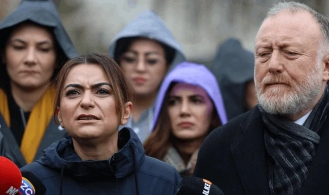 DEM'li Vekiler Kayyıma Karşı Bakanlık Önünden Seslendi