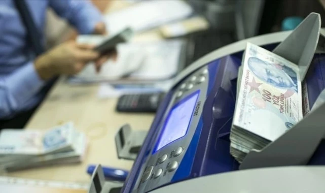 Emekli promosyonunda rekabet kızıştı! Hangi banka ne kadar veriyor?