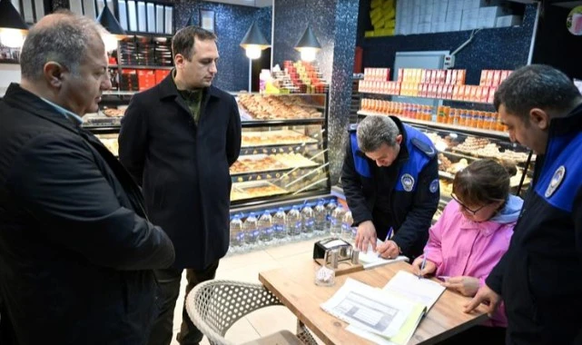 Başkan Eşki halkın sağlığı için geceden sabaha sahada