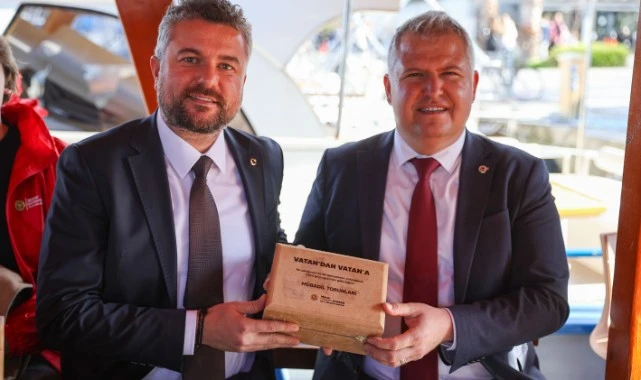 Başkan Görkem Duman mübadilleri ağırladı