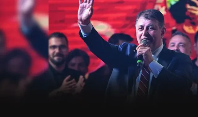 Başkan Tugay'dan sendikaya sitem: "Kişisel pozisyonlarını güçlendirmek isteyenler var"