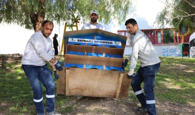 Bayraklı’da sokak kedilerine yeni yuva