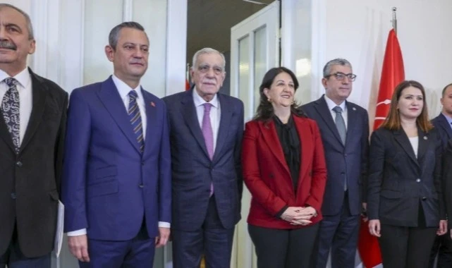  DEM heyeti ve CHP görüşmesi sona erdi: Özel'den 'Meclis' vurgusu
